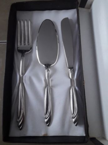 Stary zestaw International Silver do serwowania ciast Włochy