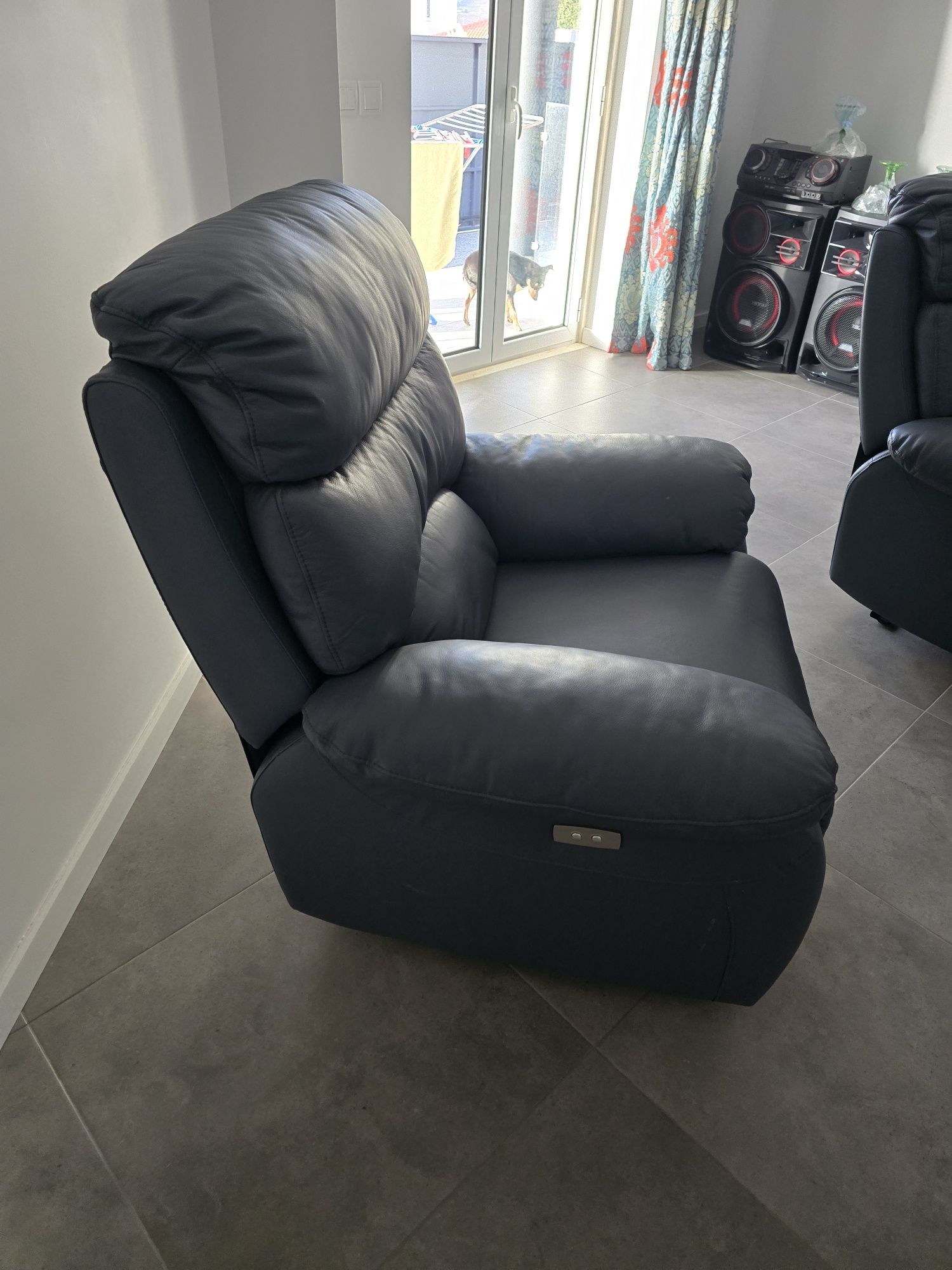Vendo Sofá 3 lugares + Sofá 1 lugar
