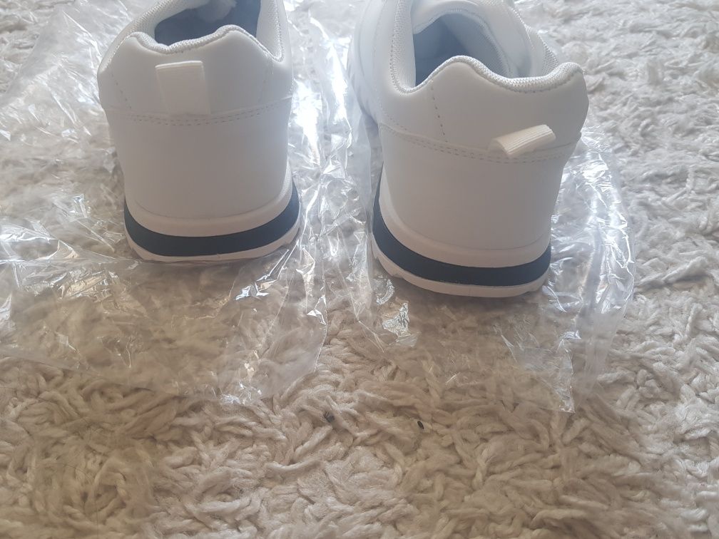 Adidasy sneakers białe r. 40 nowe