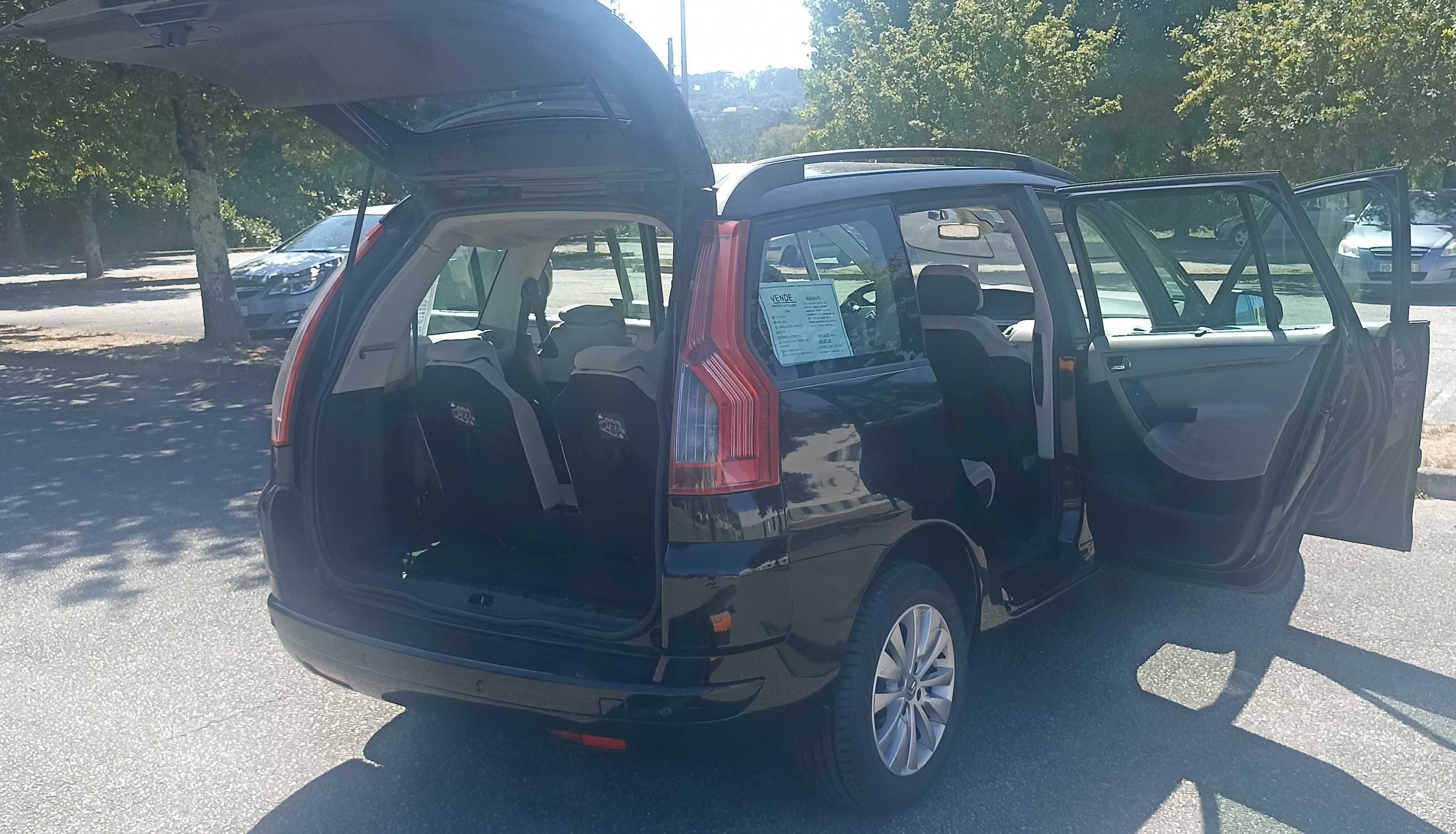 Citroen C4 Picasso 1.6 HDi 2009 - 7 Lugares - Automático