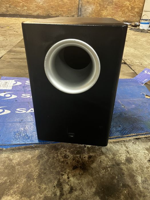 Subwoofer aktywny Canton AS 10