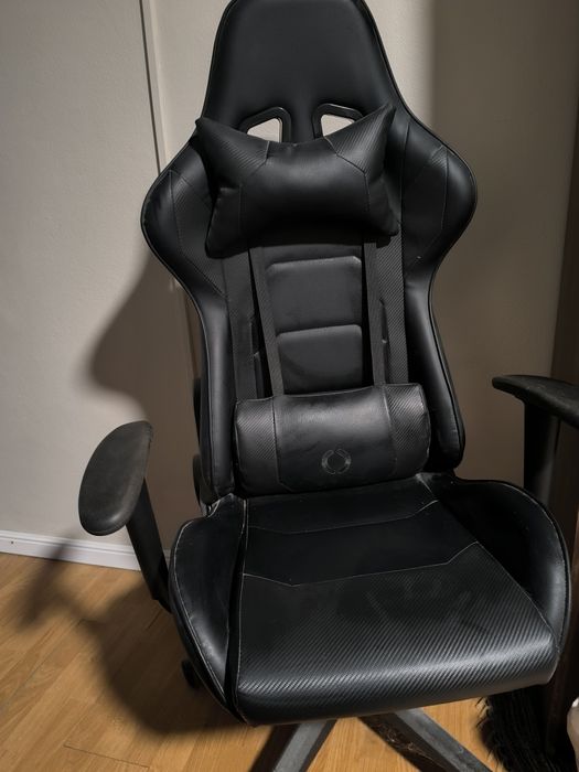 Cadeira jogos como  nova