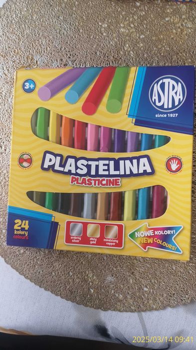 Nowa plastelina 24 kolory