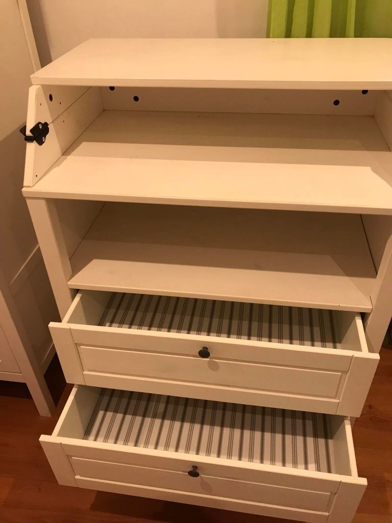 Quarto Ikea em ótimo estado