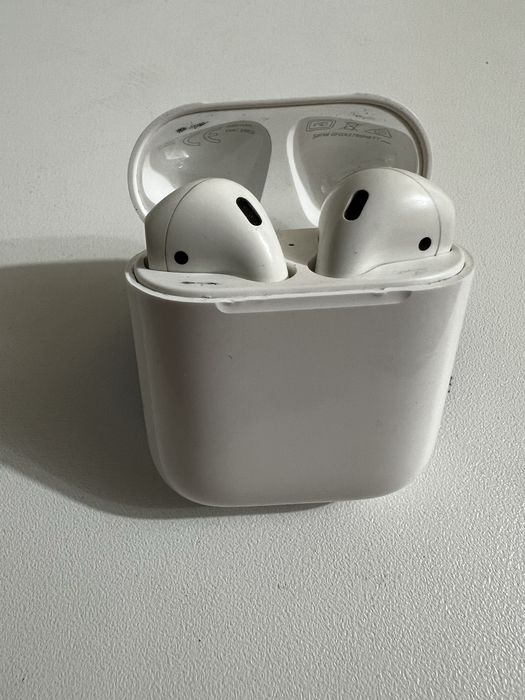 Apple AirPods 2 (2 покоління)