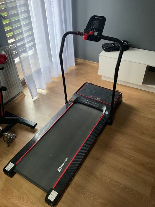 Bieżnia z platformą wibracyjna