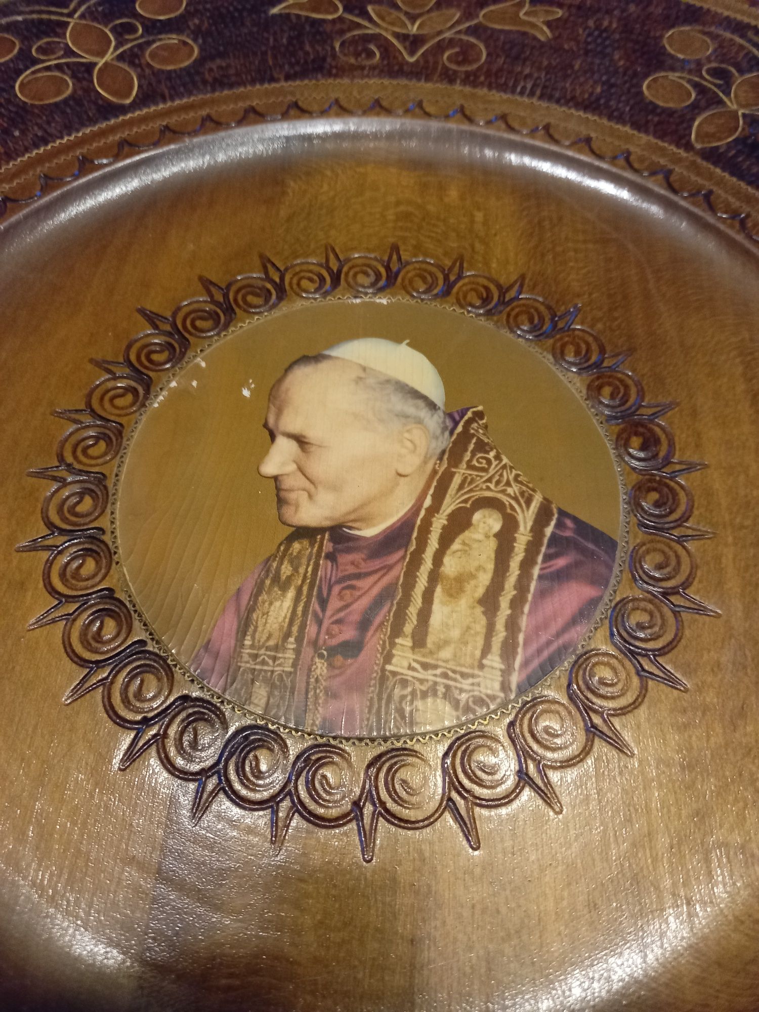 Obraz w drzewie, Jan Paweł II