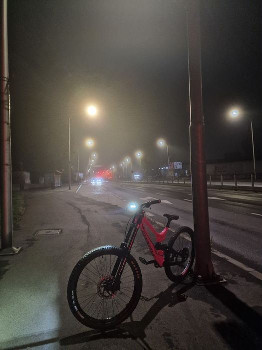 Zamienię demo 8 alloy 2017 na moto inf poniżej