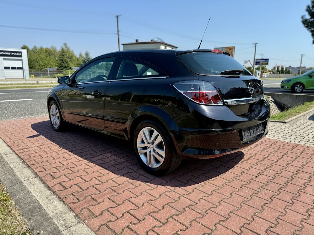 Opel Astra H GTC 2009 1.8 140 KM Xenon Alufegi PDC Tempomat