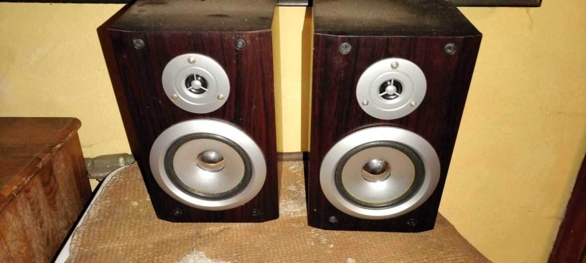 gramofon Elta z głośnikami