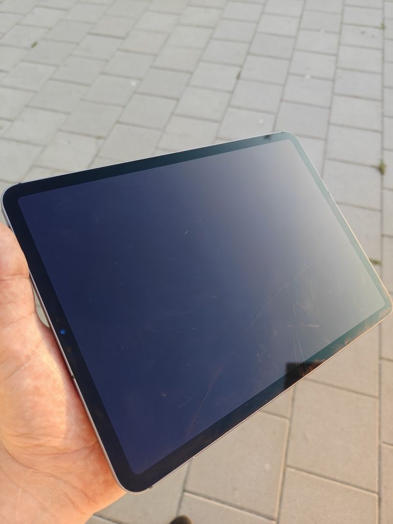 iPad Pro 11 2gen 256gb Wi-Fi 120Гц bypass