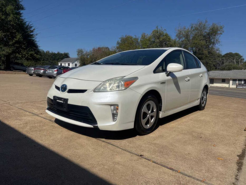 Toyota Prius Four      2015