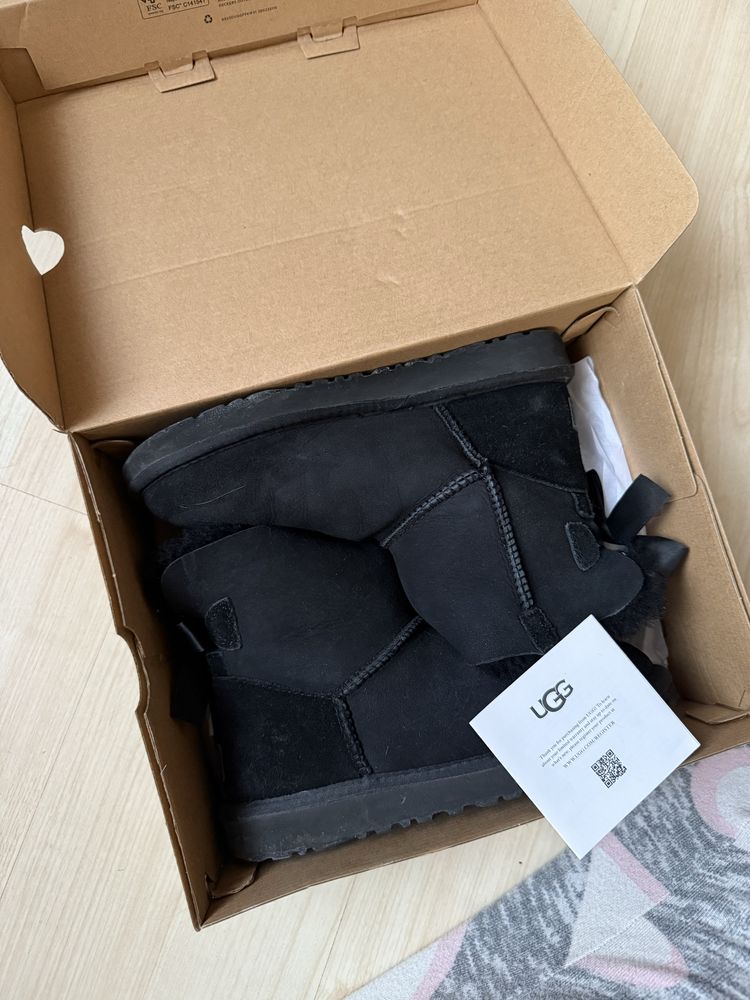 Зимние женские UGG