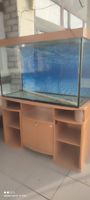 Продам аквариум 300 литров