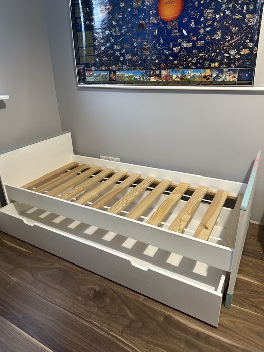 Zestaw mebli do pokoju dziecięcego Pinio Toto drewno