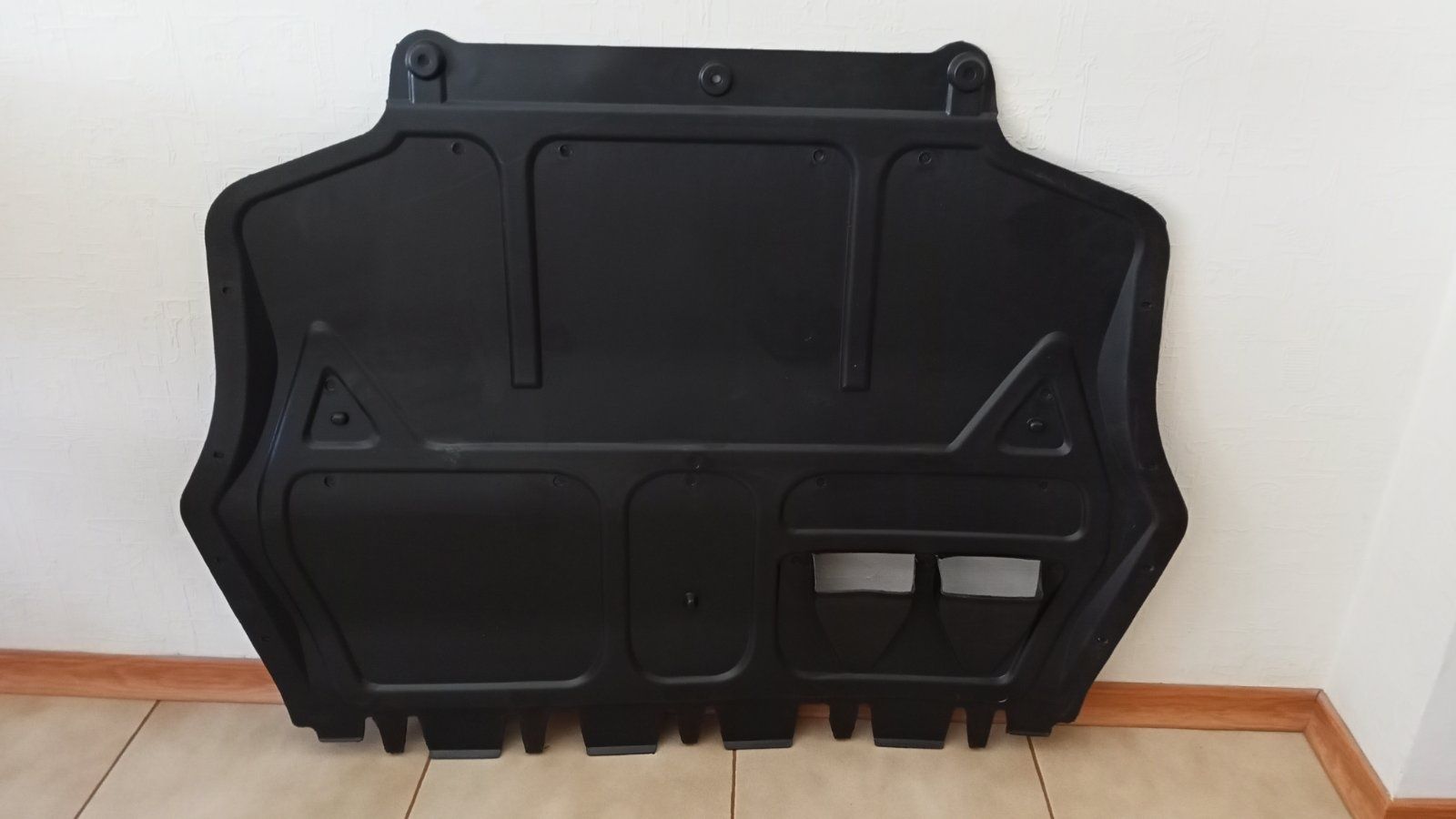 Захист двигуна   VW Jetta 6  Audi Skoda Touran Seat Golf Caddy Passat