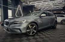 Volvo V40 Volvo V40 T3 R-Design Momentum