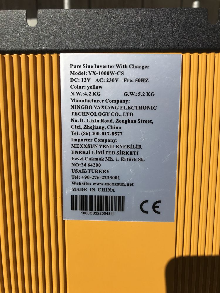 Інвертор MEXXSUN YX-1000W-CS 12V-220V чиста синусоїда і зарядка.