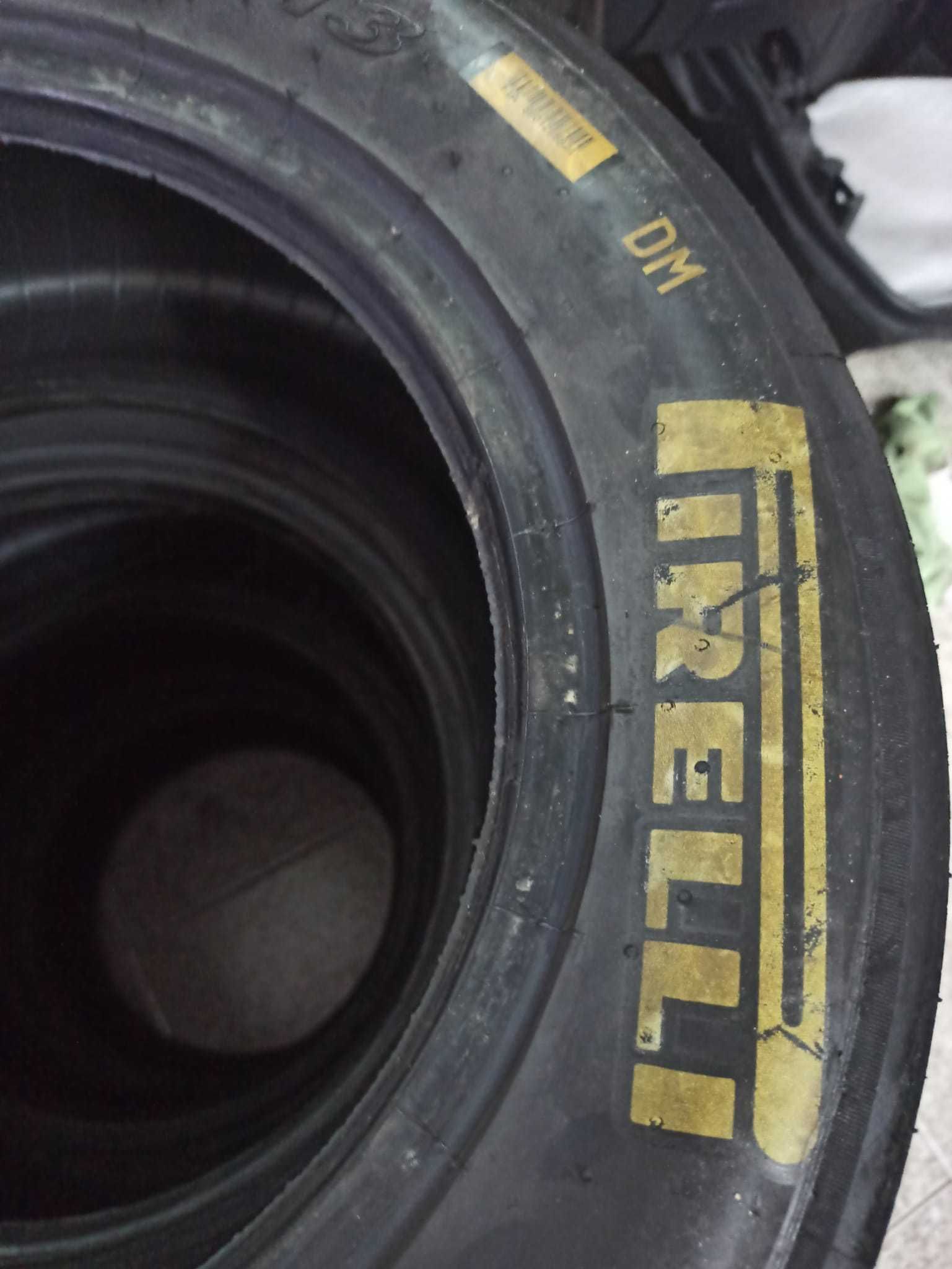 Pneus slicks 13 usados