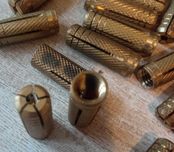 Kołek, kotwa, tuleja rozporowa mosiężna - 10 mm - 85 szt.