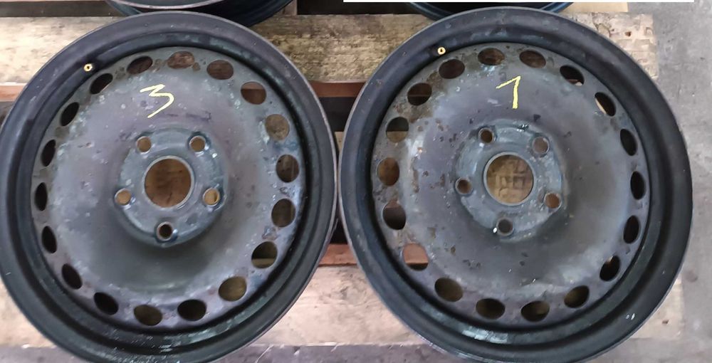Felgi stalowe 2 szt.  VW Golf V,  Touran 6.0" x 15" 5x112 ET 47