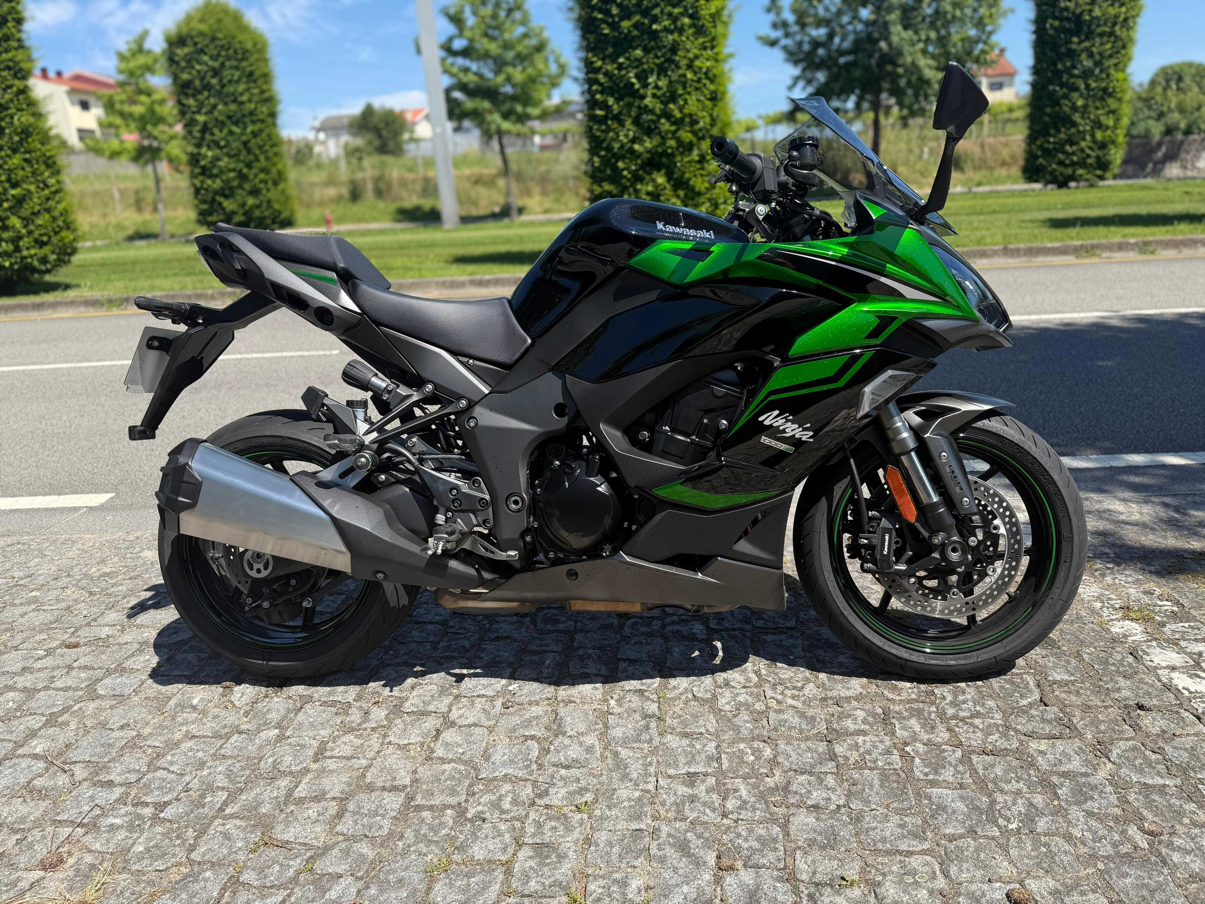 Kawasaki ninja 1000sx