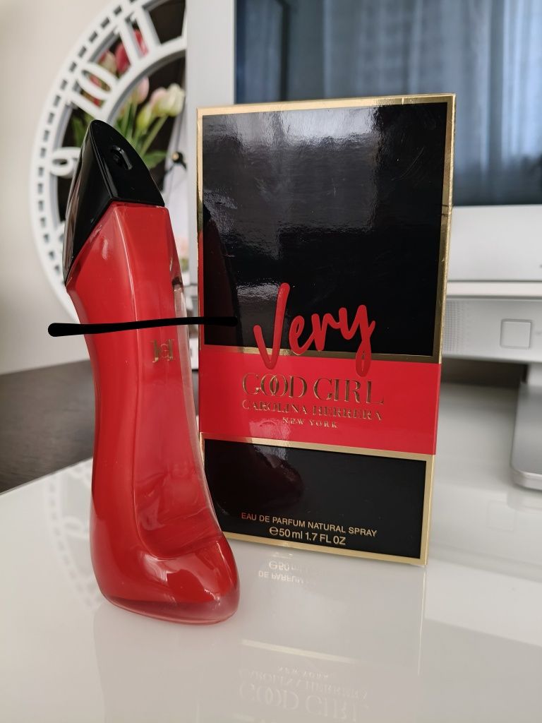 Carolina Herrera Very Good Girl 50 ml oryginalne