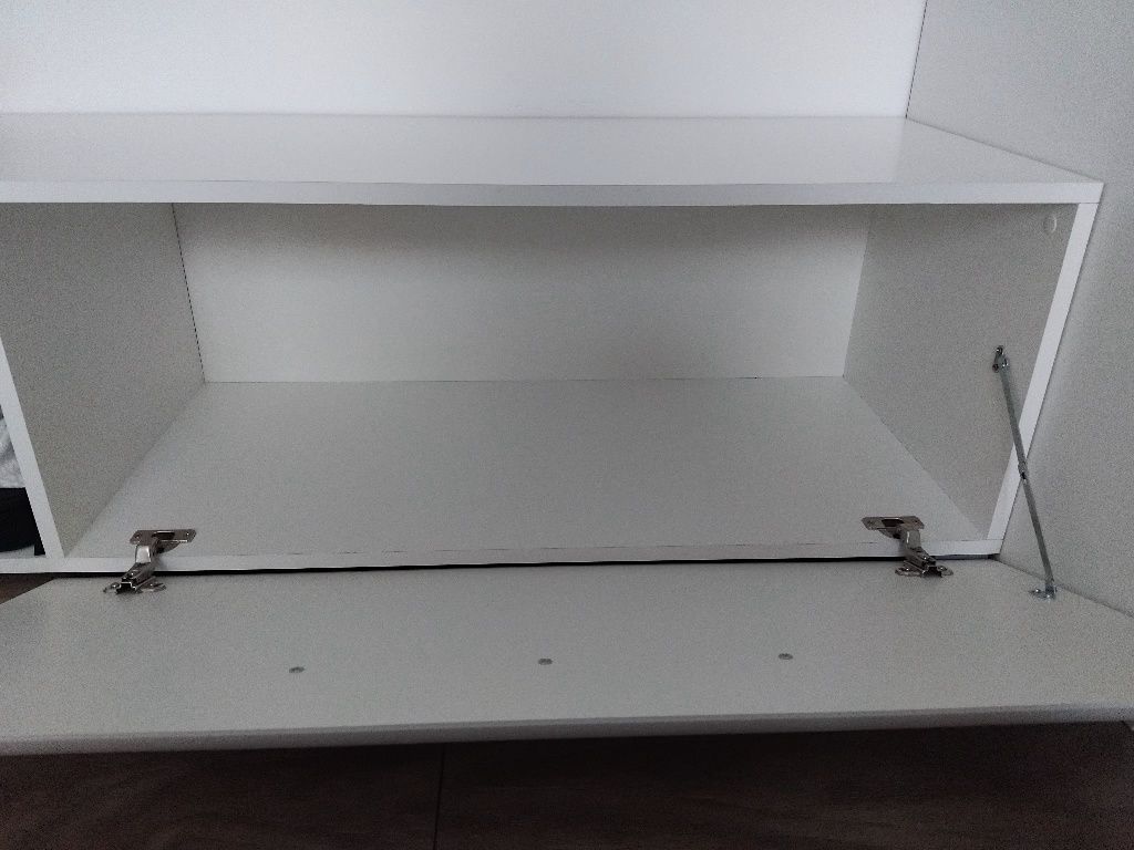 Zestaw mebli wolnostojących -jak nowe