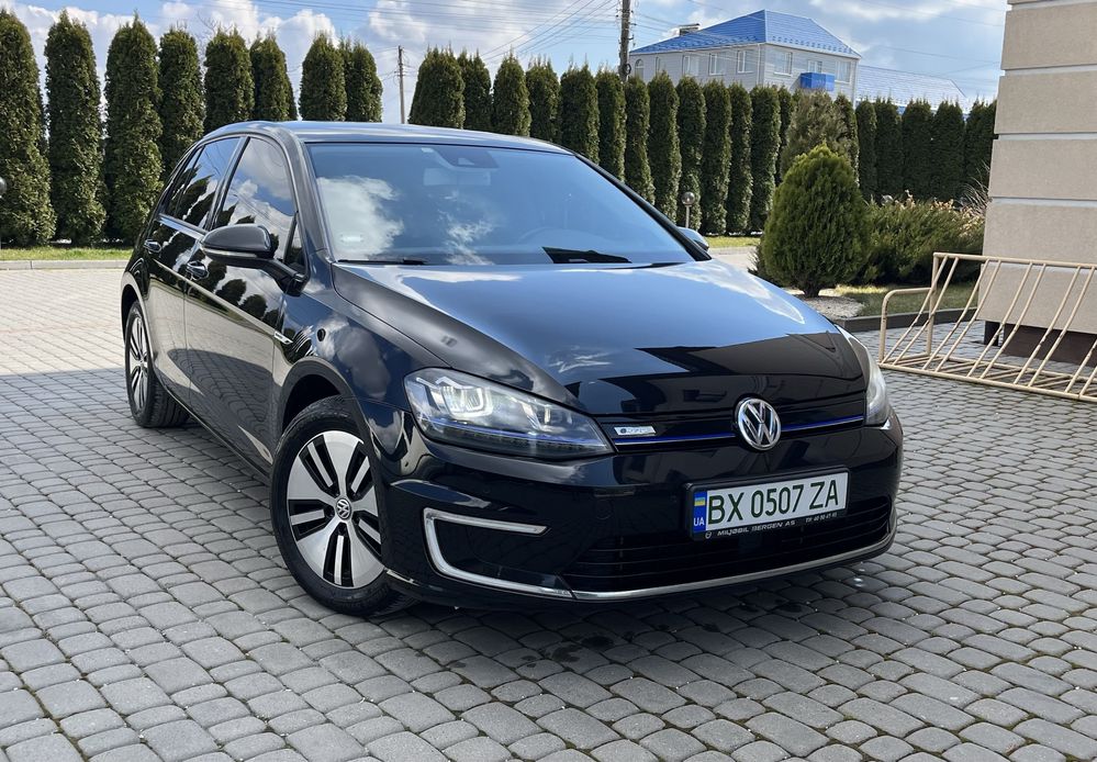 Volkswagen e-golf  Dynaudio