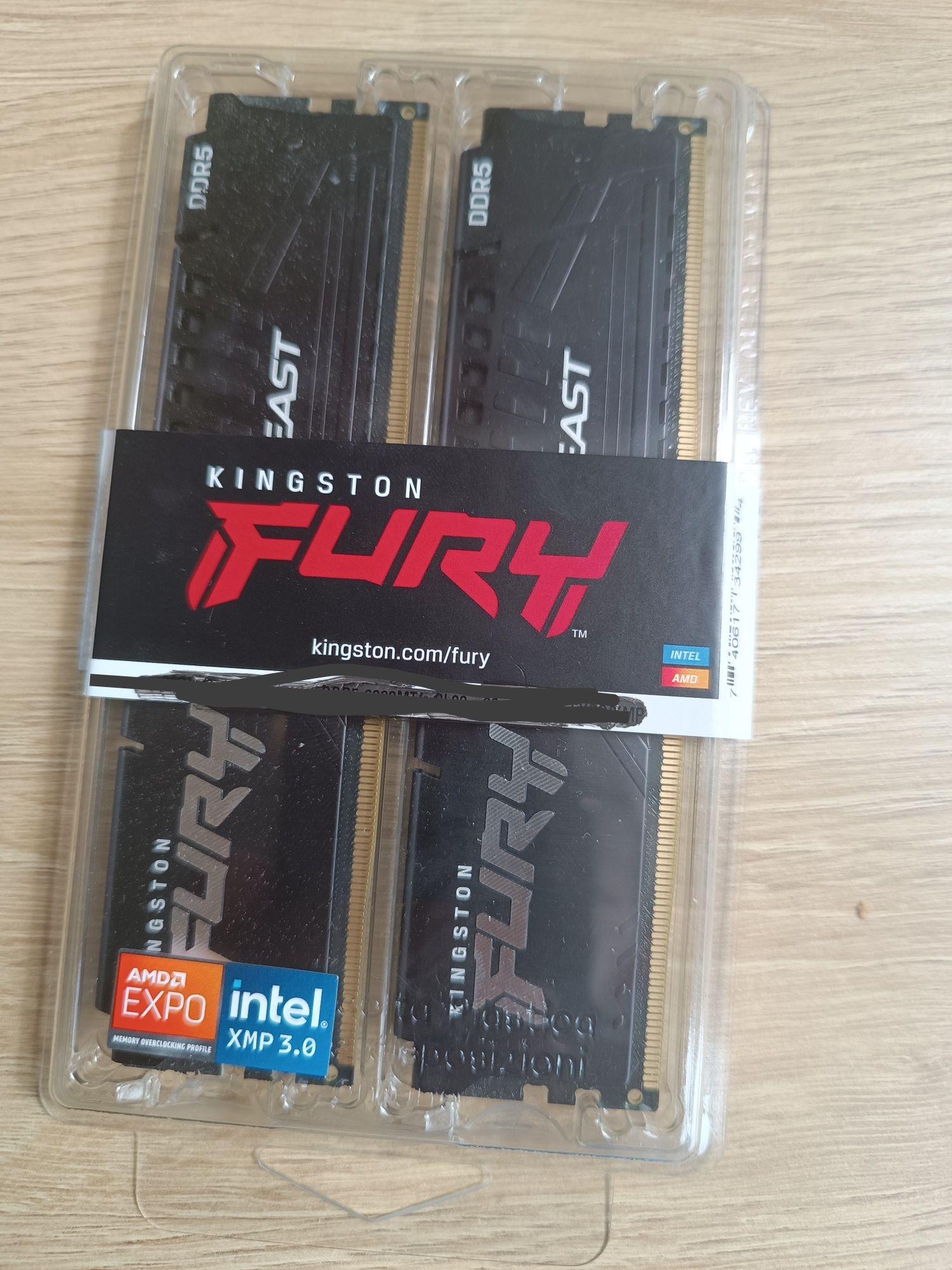 KingSton Kości RAM 16 GB na gwarancji