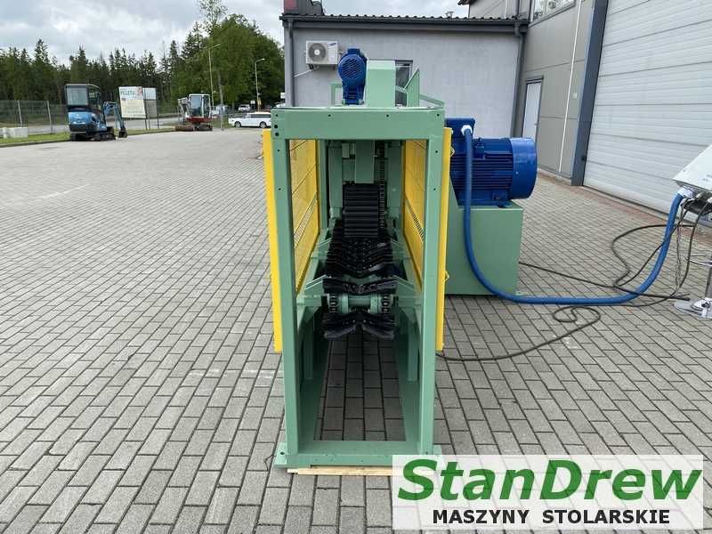 Trak tarczowy BRODPOL TT5/500/320/G z stołem podawczym i odbiorczym