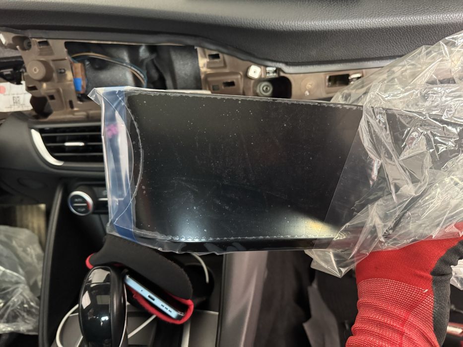 Konwersja Giulia Stelvio Kluczyk radar Blis