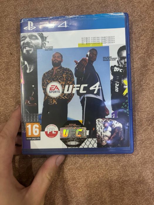 Продам ігру для ps 4 UFC 4