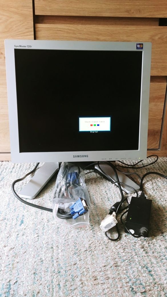 Monitor 17'' Samsung SyncMaster 720T