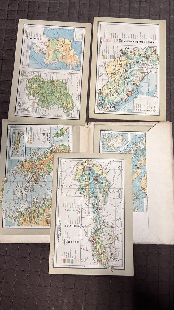 Podręczny atlas świata PRL