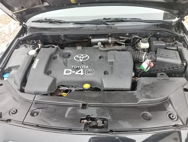 Toyota Avensis t25 116 km wtryski pompa wtryskowa części silnikowe