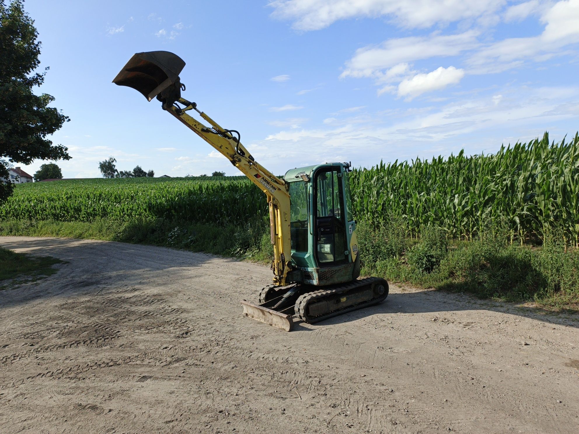 Minikoparka YANMAR VIO 20 ( nie Kubota nie Bobcat nie Case )