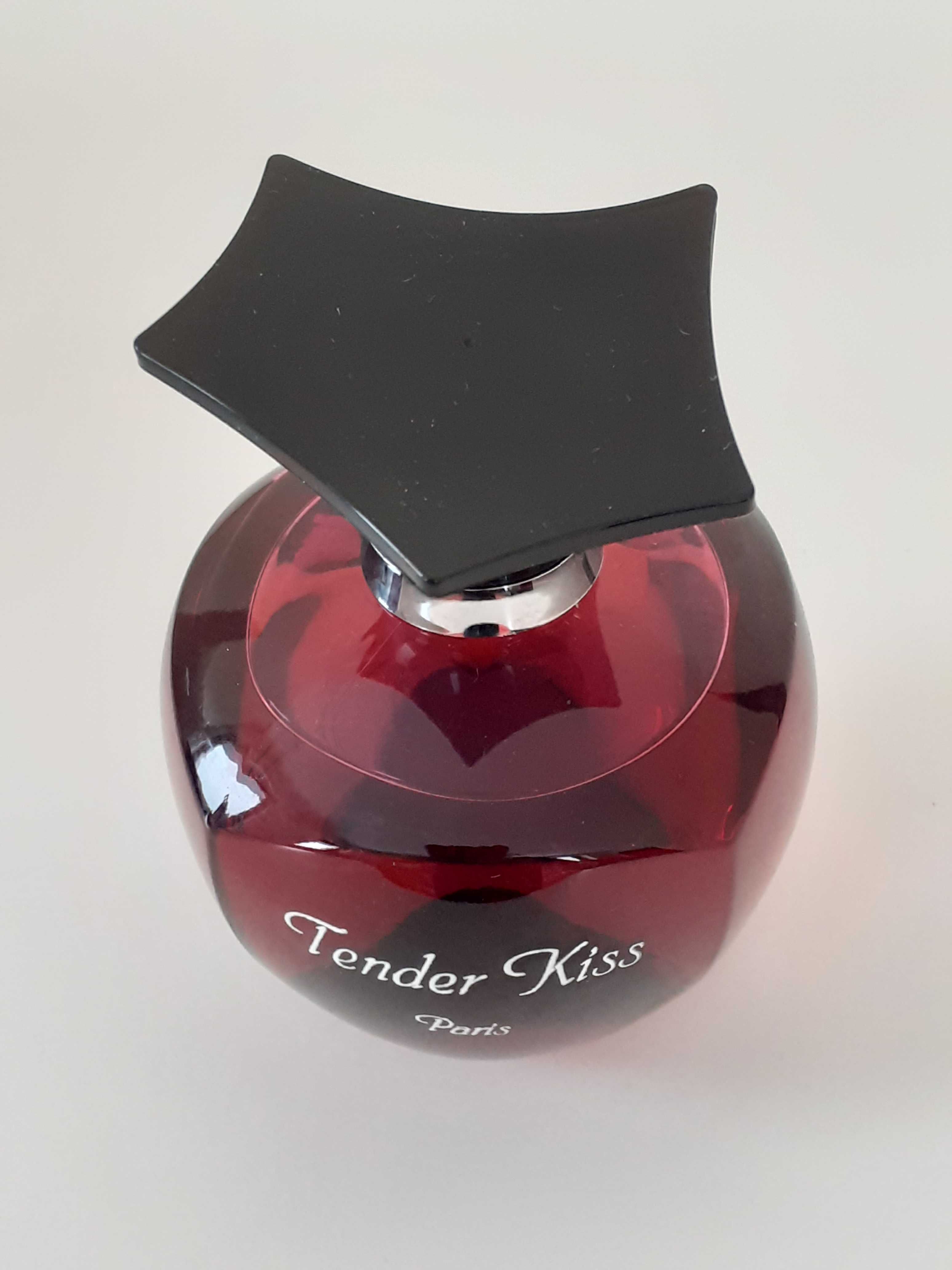 EDP Tender Kiss Paris poj. 100 ml. Cena 20 pln.