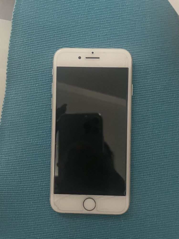 Iphone 8 64GB na cor branca