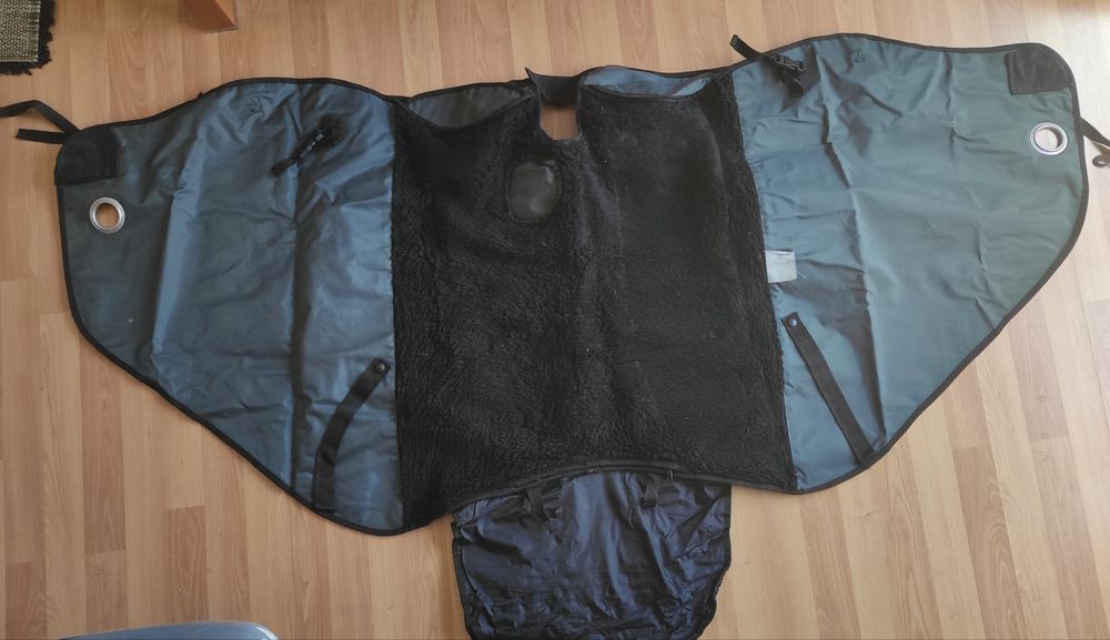 Capa cobre pernas Vespa