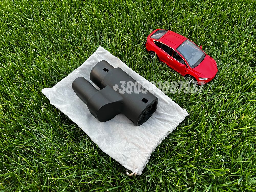 Перехідник швидкої зарядки Tesla Type 2 на ССS2 (DC, 210 А, 150 кВт)