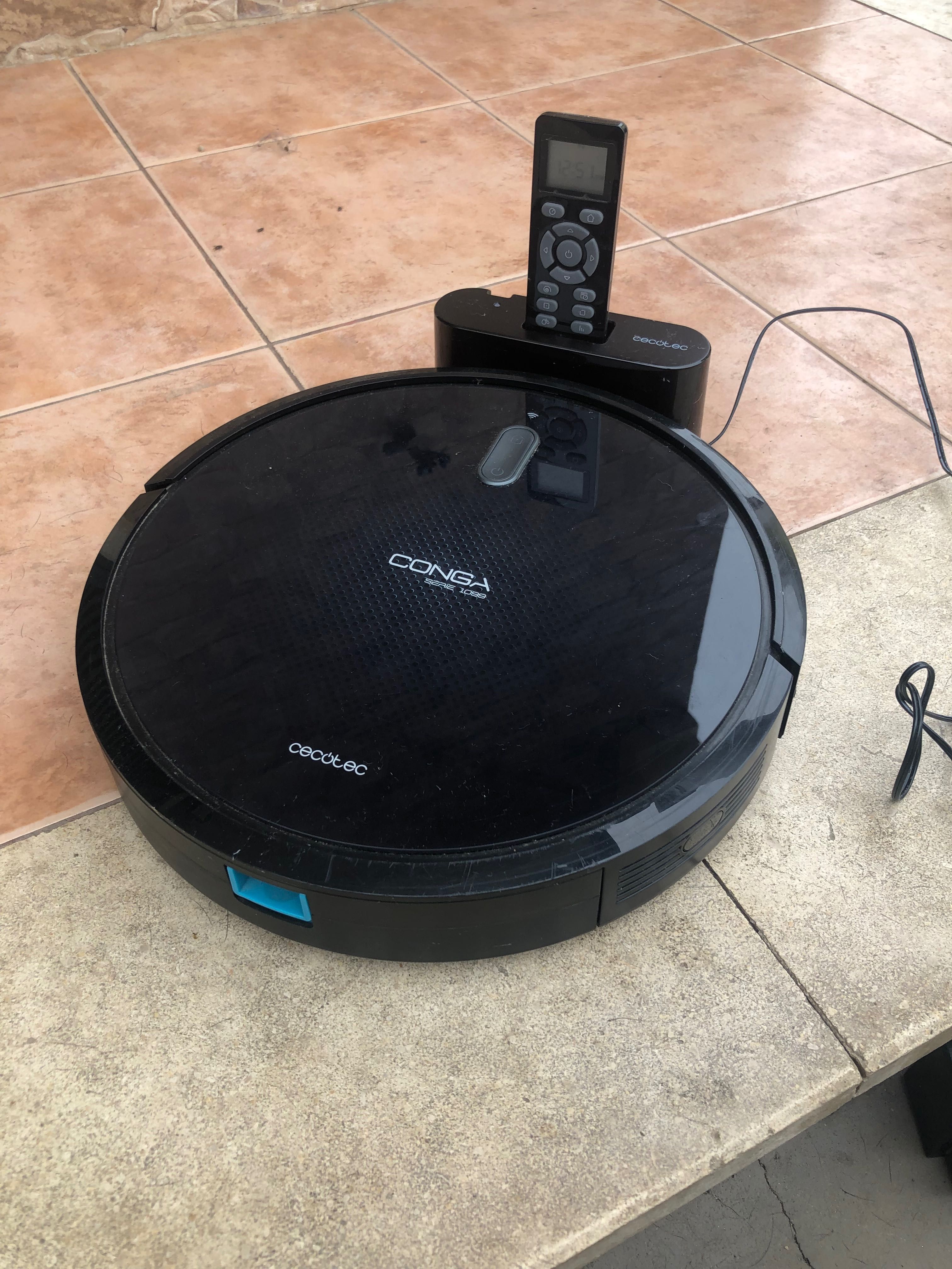 Aspirador robot conga