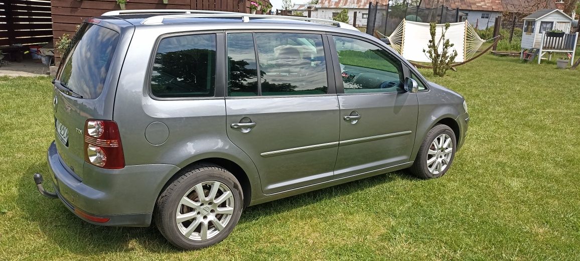 VW Touran 1.9 105km