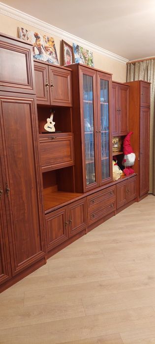 Продам стінку 4м