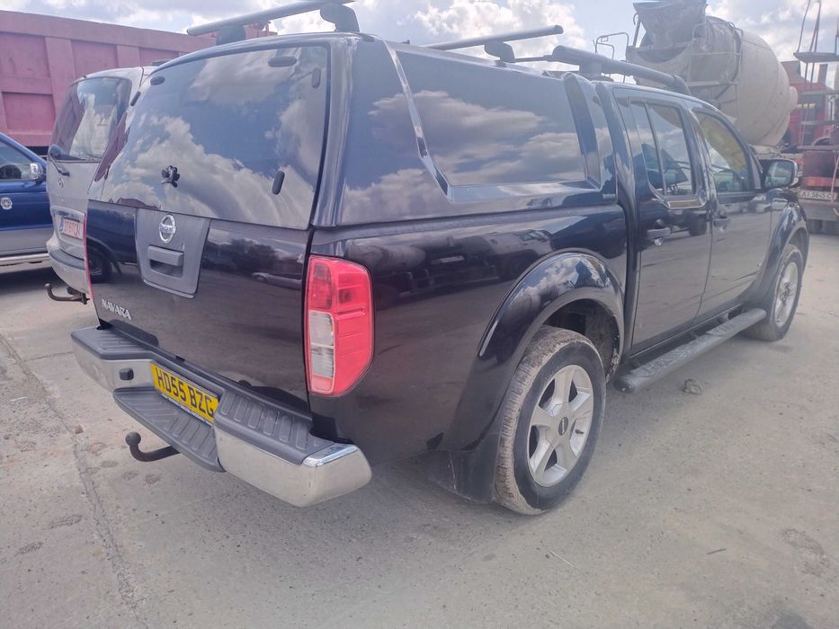 Nissan navara 4* 4