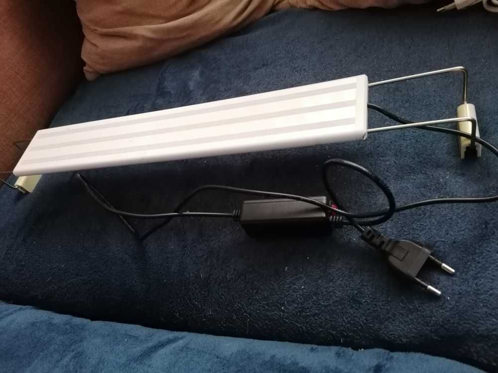 Listwa oświetleniowa  led  .