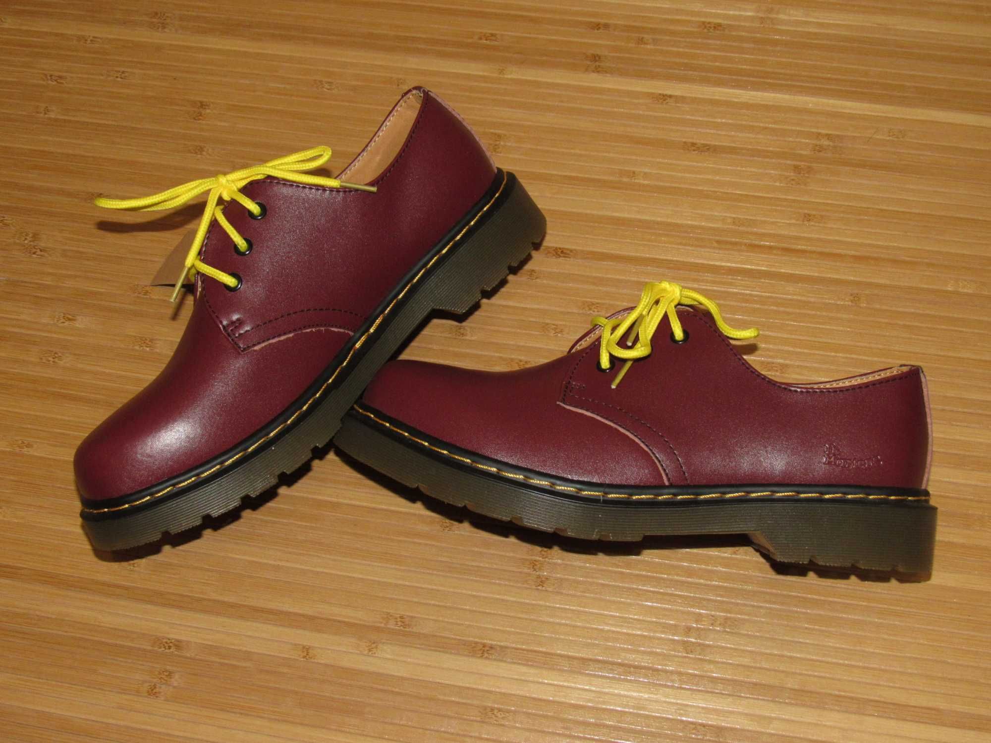 Полуботинки, туфли (кожа) Dr. Martens Cheery Red Smooth; EUR-43
