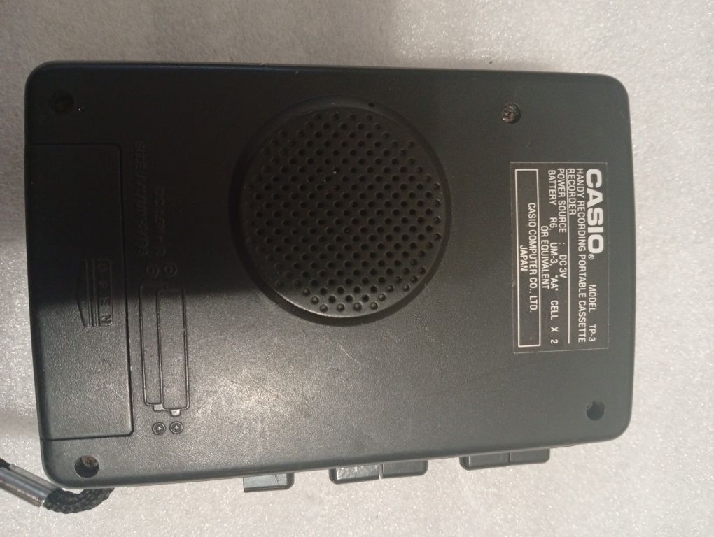 Касетні плеери Grundig  Casio