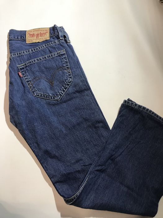 Продам джинси Levis