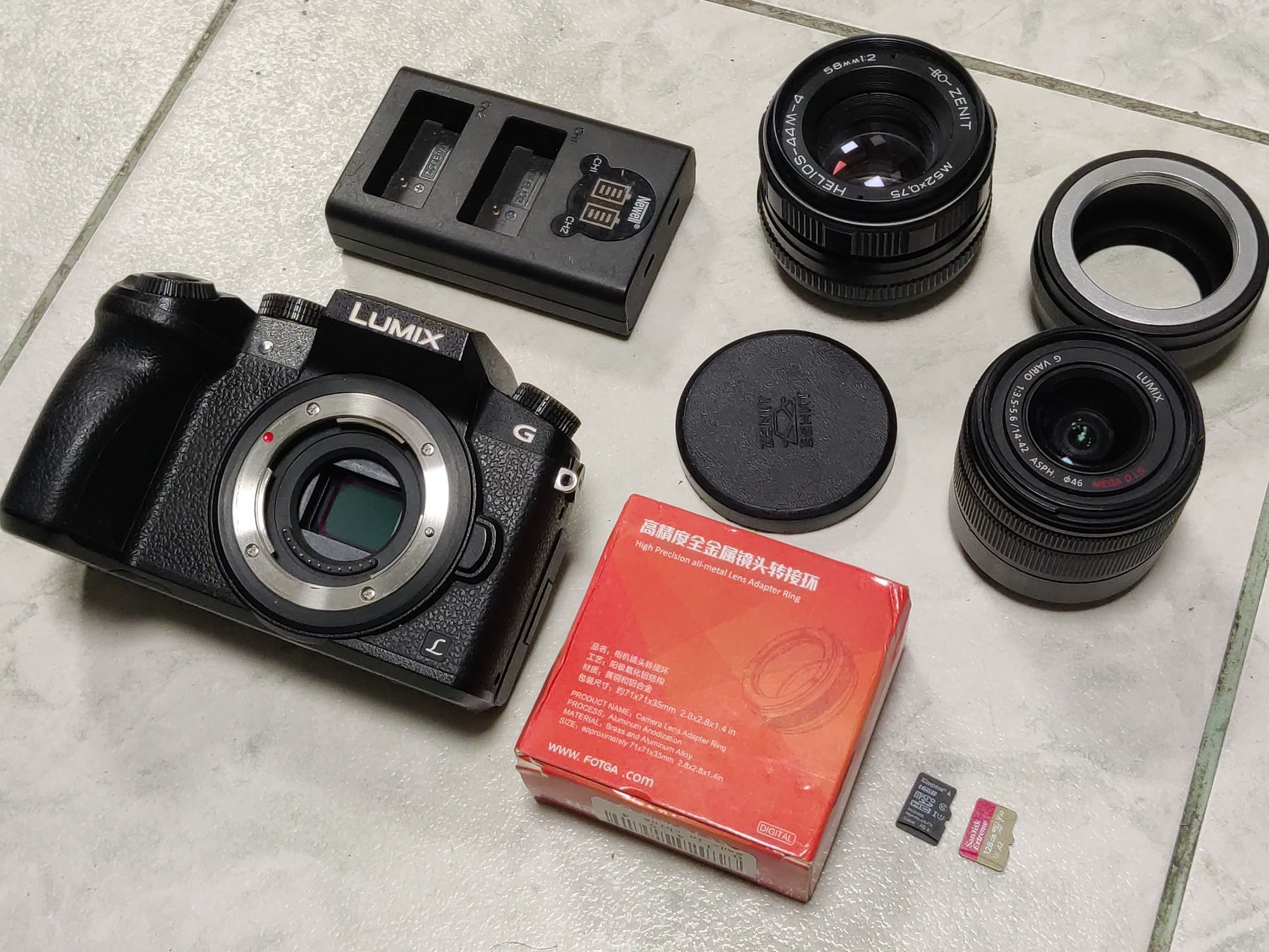 Aparat Panasonic Lumix G7 + Panasonic 14-42 + Helios 44m-4 + Akcesoria